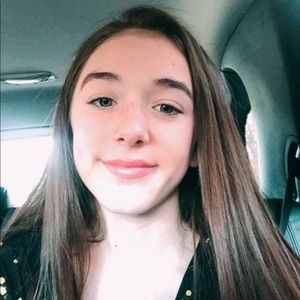 Meet your Posher, Jillian